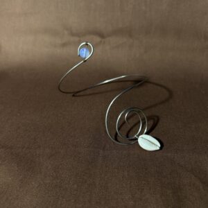 Bracelete artesanal com Pedra da Lua