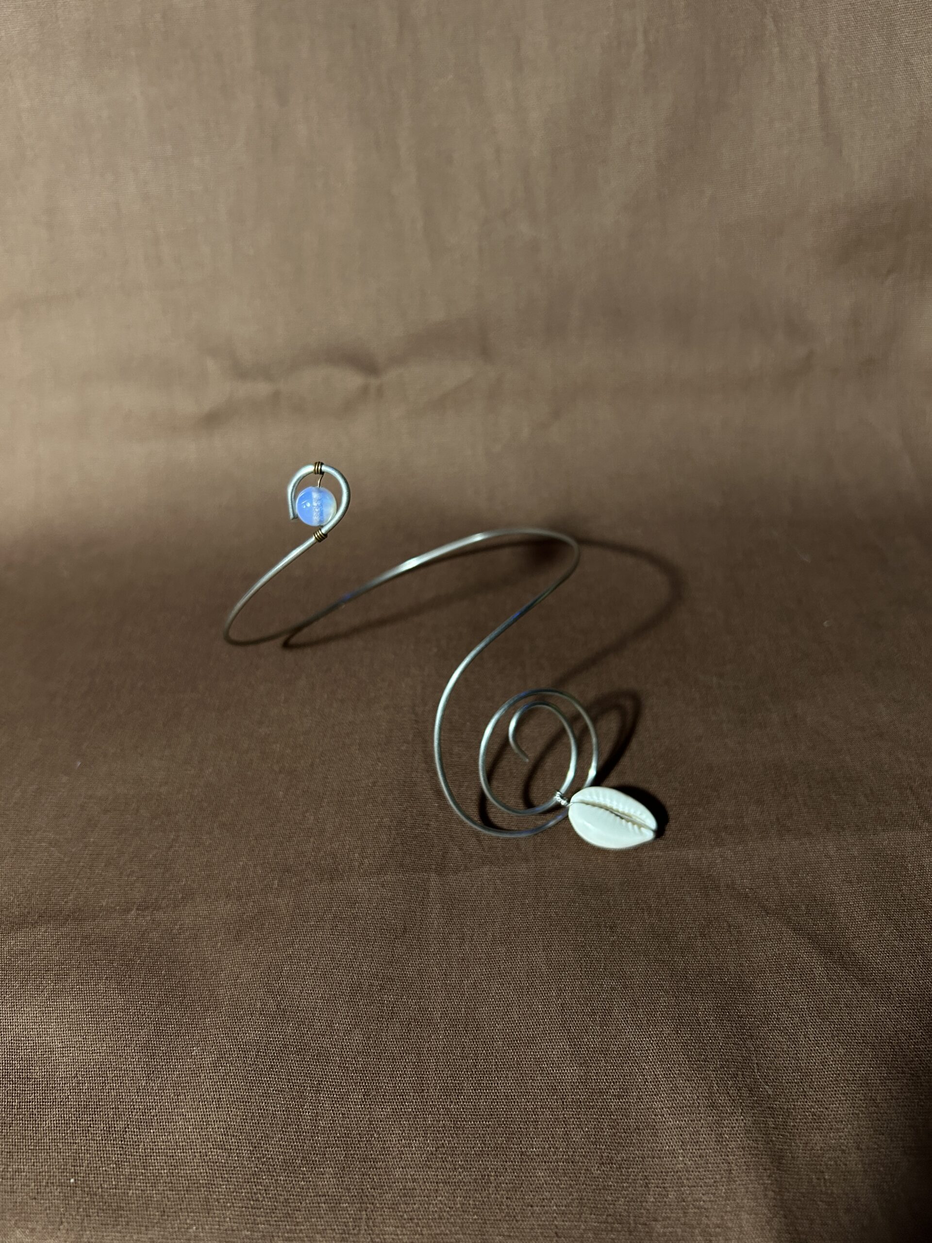 Bracelete artesanal com Pedra da Lua - Imagem 2